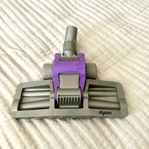 Dyson hard floor attachment